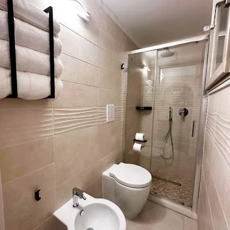 לינה וארוחת בוקר Domus Balcante