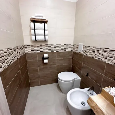 Domus Balcante 3* פומפיי