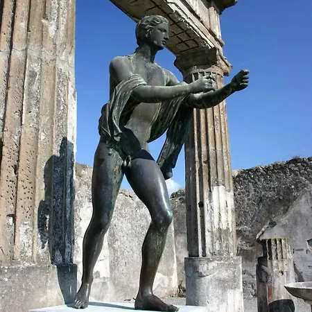 Domus Balcante לינה וארוחת בוקר פומפיי